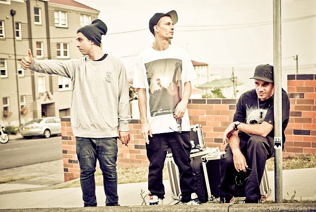 Thundamentals - Tour Shot