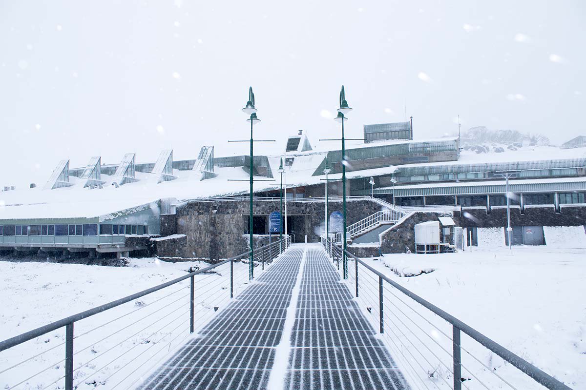 SummerSnowCarousel