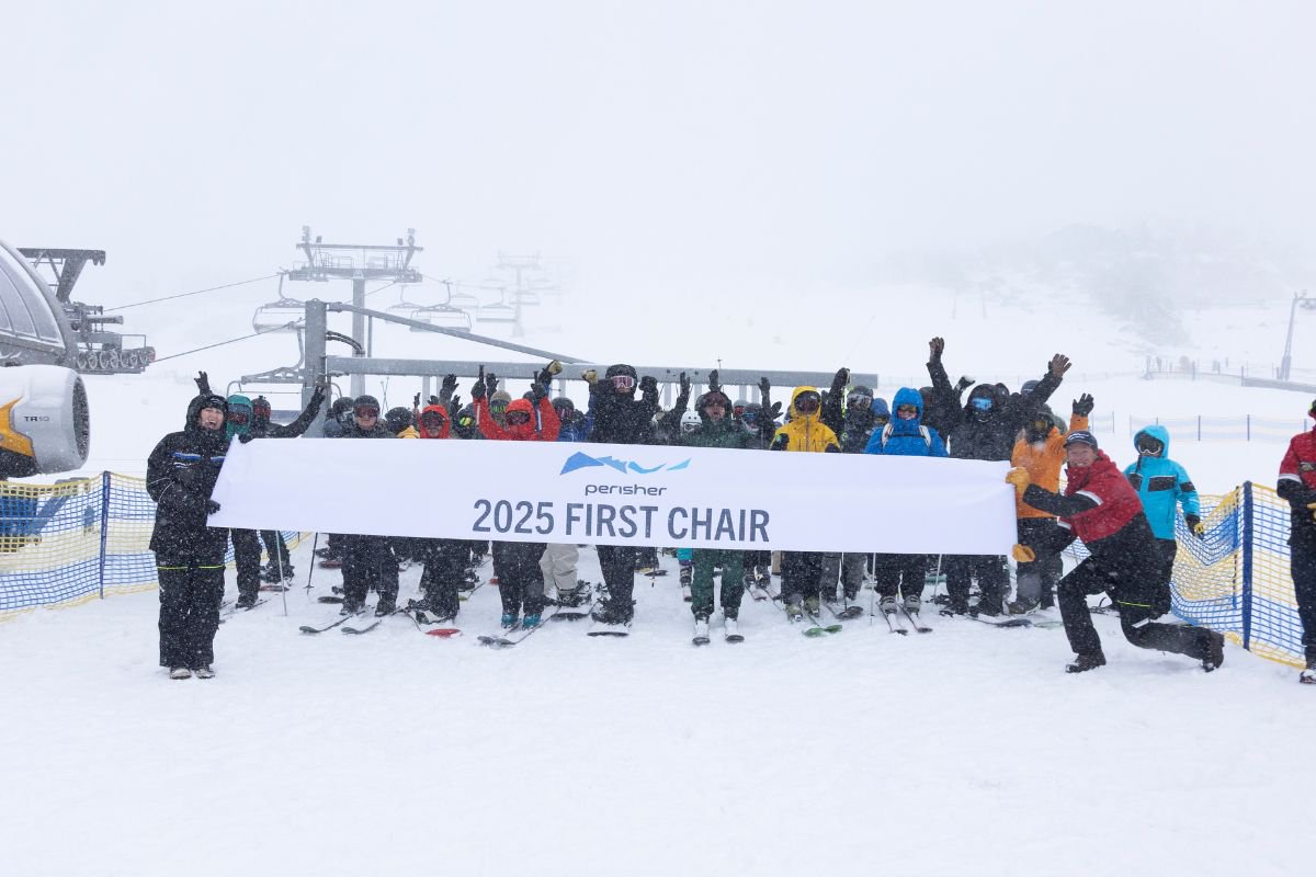 Skiers in fresh snow at Perisher 2025