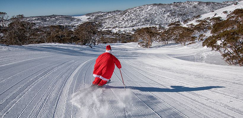 Santa skiing at Perisher Bloginternal