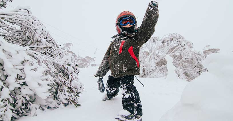 perisher front valley snowing 3